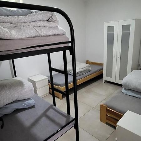 Noclegi Tuszyn M Exterior foto