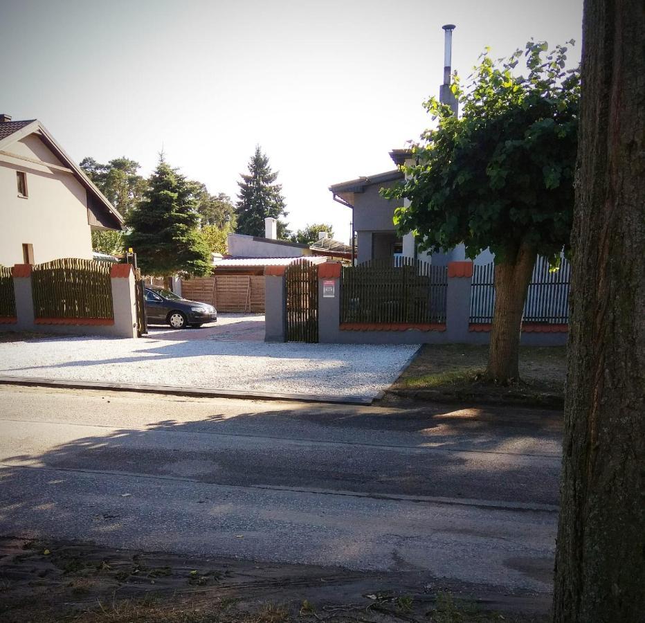 Noclegi Tuszyn M Exterior foto